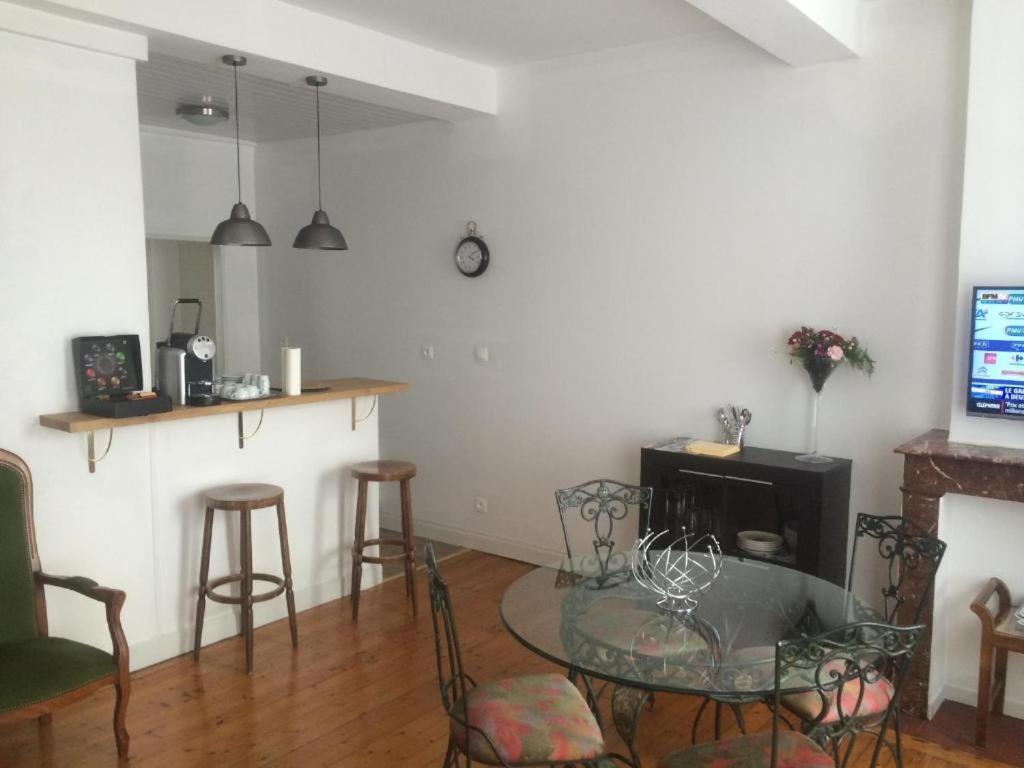 Appartements Du Beffroi Arras Exterior foto